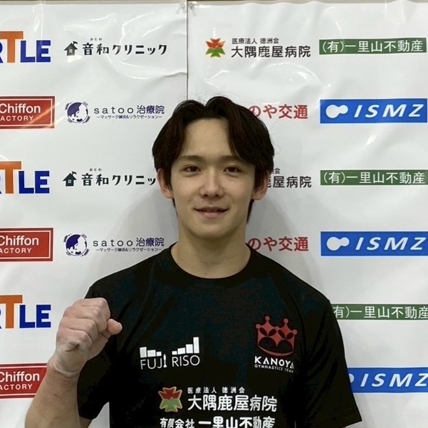 田村　新之輔